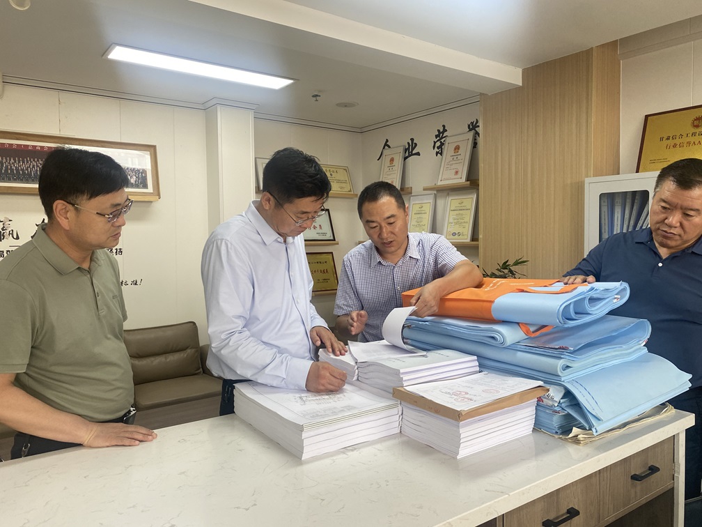 慶陽市委常委、統(tǒng)戰(zhàn)部部長張希岳調(diào)研甘肅信合工程設(shè)計有限公司：精準(zhǔn)把脈助發(fā)展 精準(zhǔn)服務(wù)促跨越